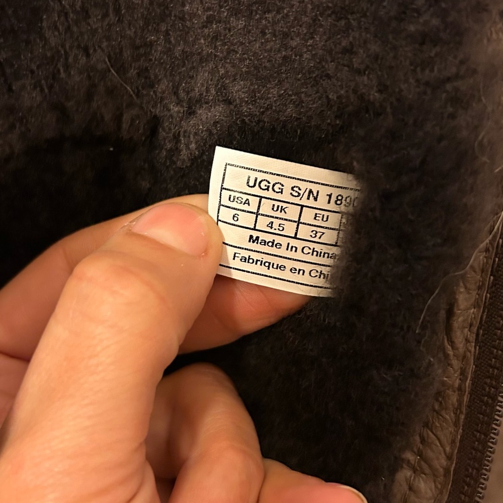 Original Ugg Australia Classic Boot - image 7